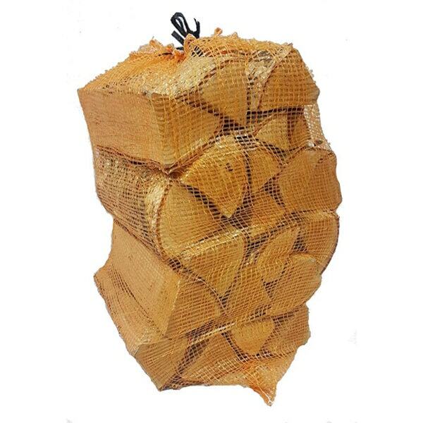 Ugnstorkad vedpåse, 40 liter. Träslag: Ek. Mått: 40 liter. Luftfuktighet: (< 20 %). Vedlängd: 25 cm eller 30 cm. 1 pall innehåller 66 påsar. Påsstorlek: 50 x 70 cm.&nbsp; ⭐⭐⭐⭐⭐